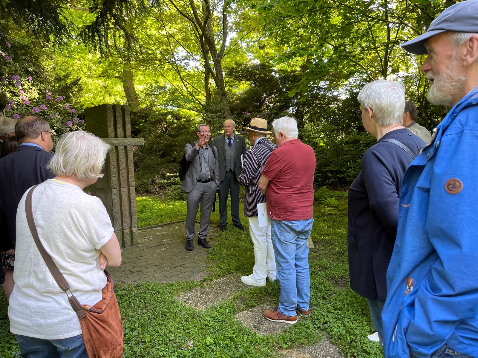 20250510 80. Jahrestag Kriegsende Friedhof